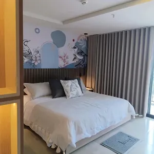 living-35-suites.colombiamedellinhotels.com/